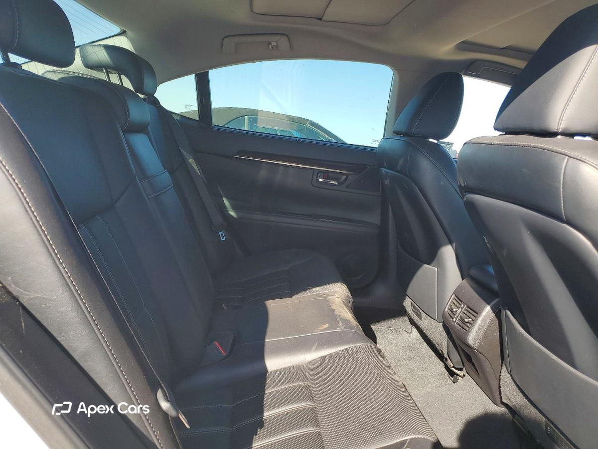Lexus ES 2017
