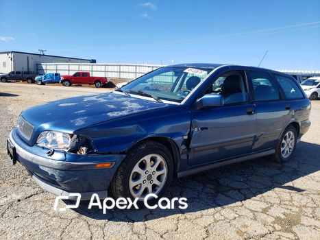 Volvo V40 2000 - Image 1 of 14