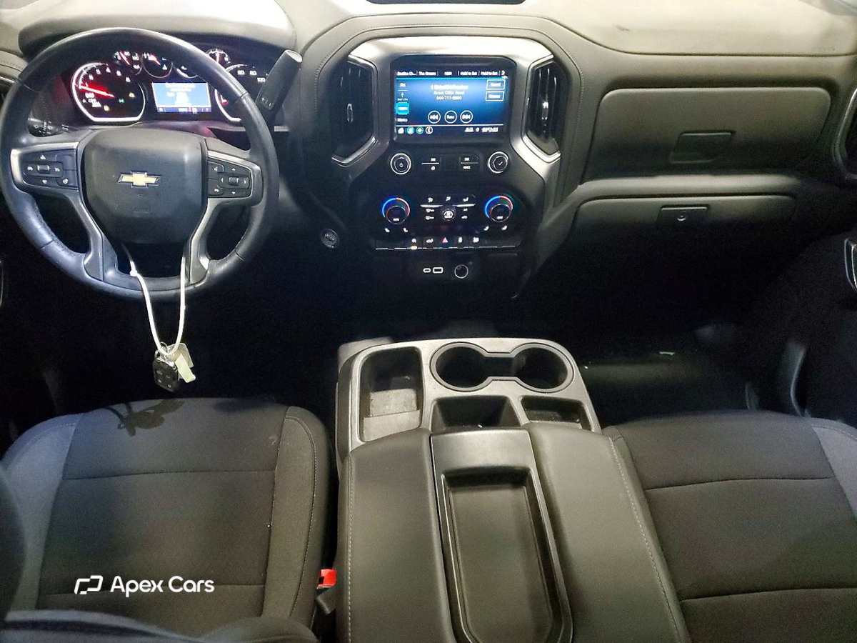 Chevrolet Silverado 2021
