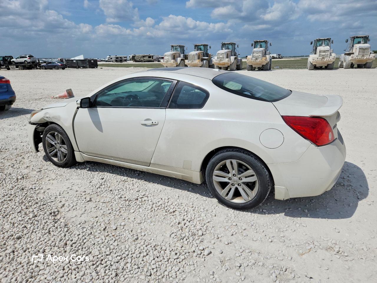 Nissan Altima 2010