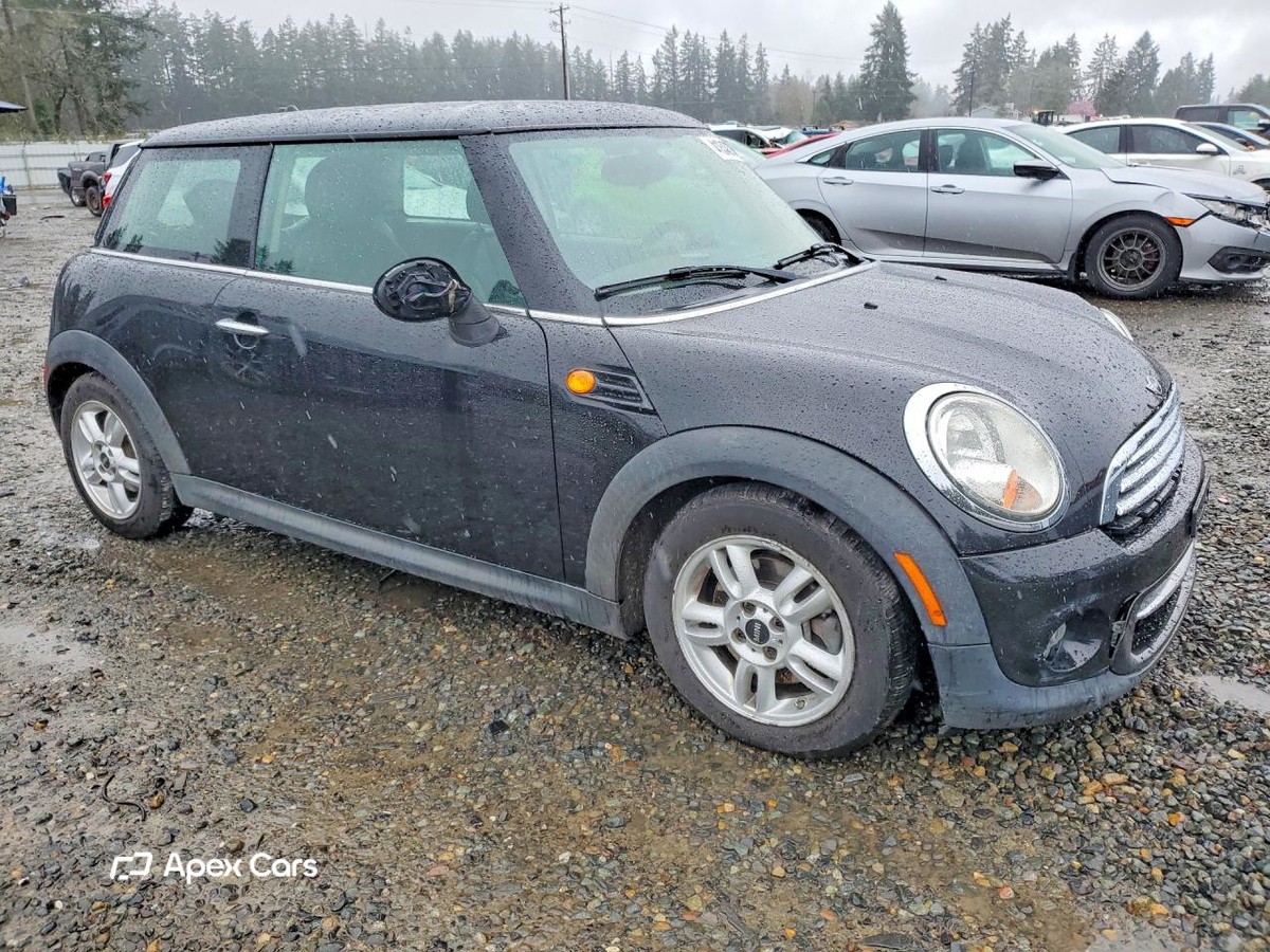 MINI Cooper 2013