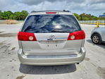 Toyota Sienna 2008