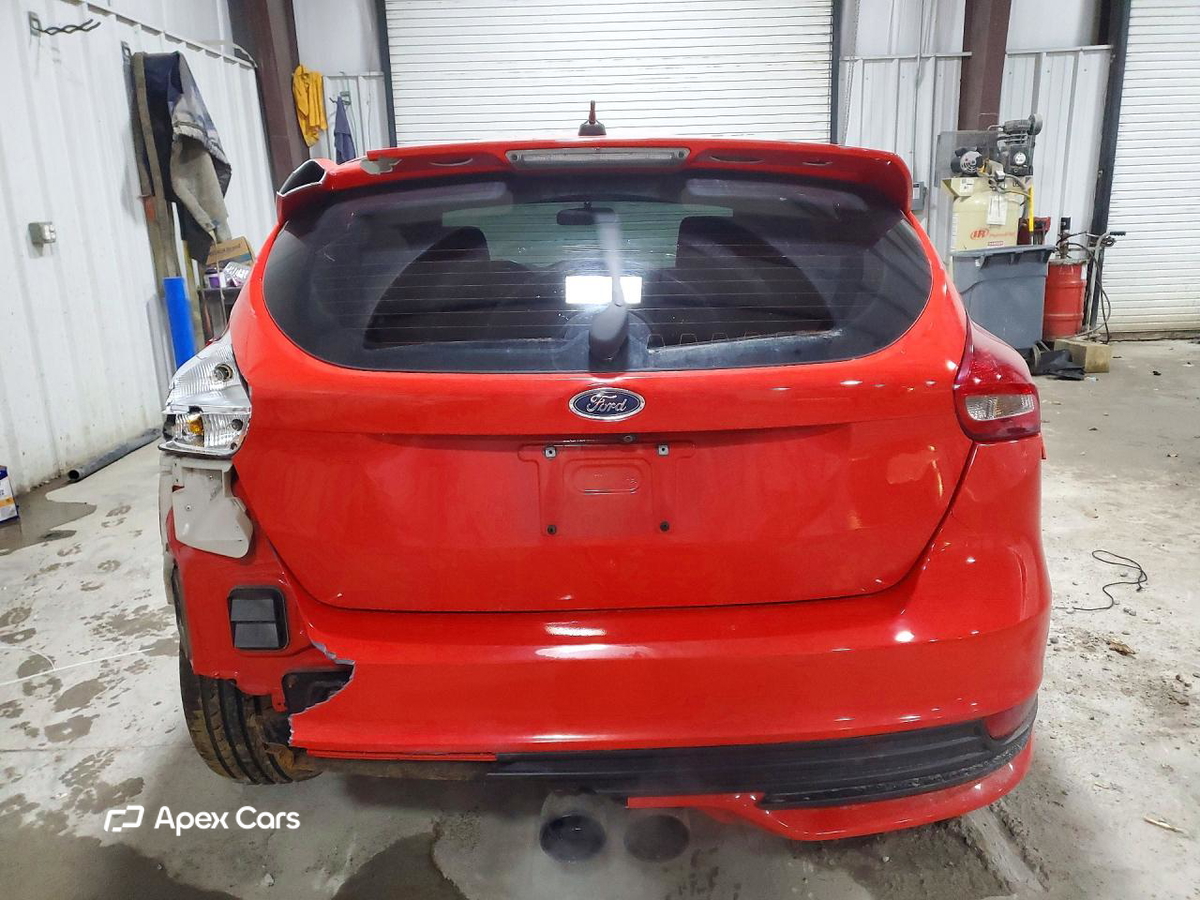 Ford Focus 2015