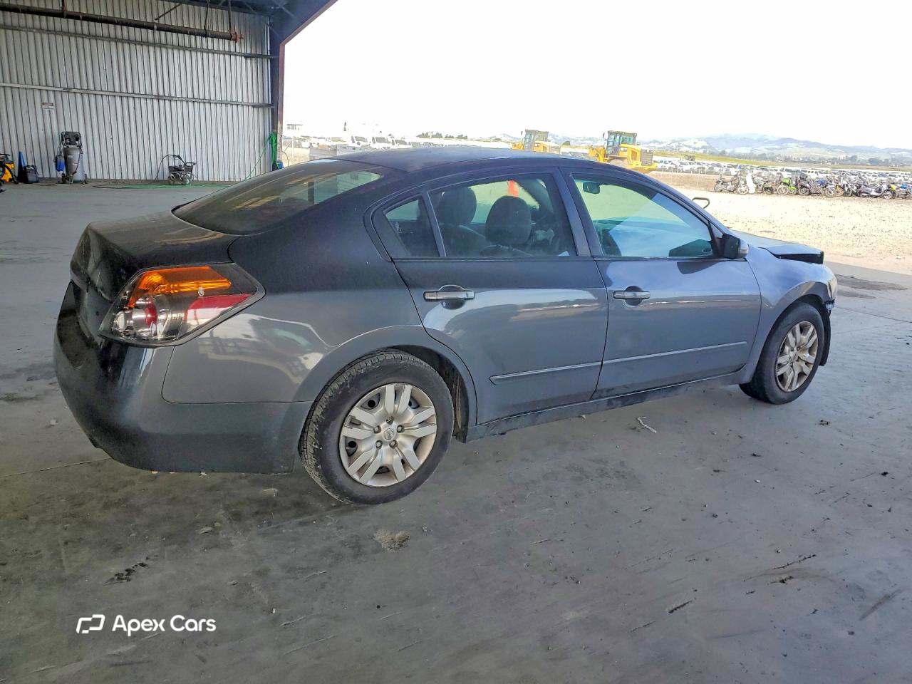 Nissan Altima 2010