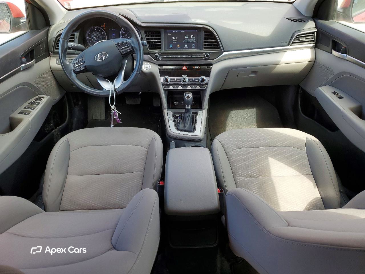 Hyundai Elantra 2020