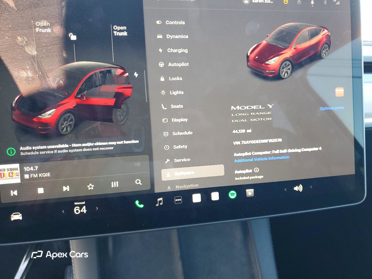 Tesla Model Y 2024