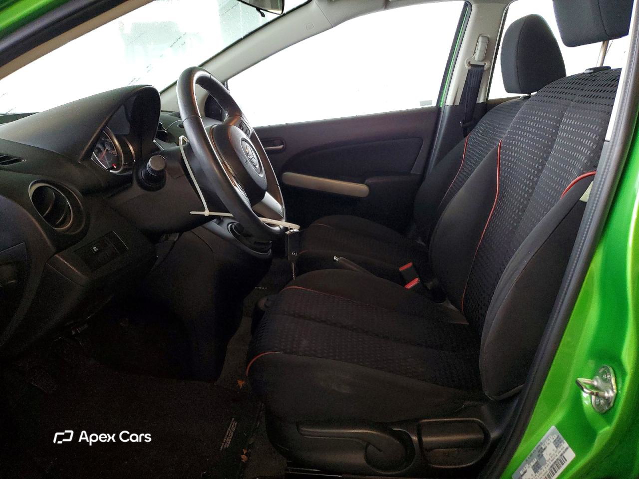 Mazda 2 2011