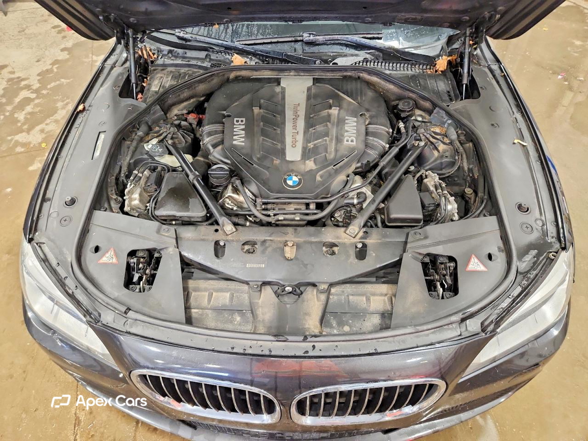 BMW Series 7 2014