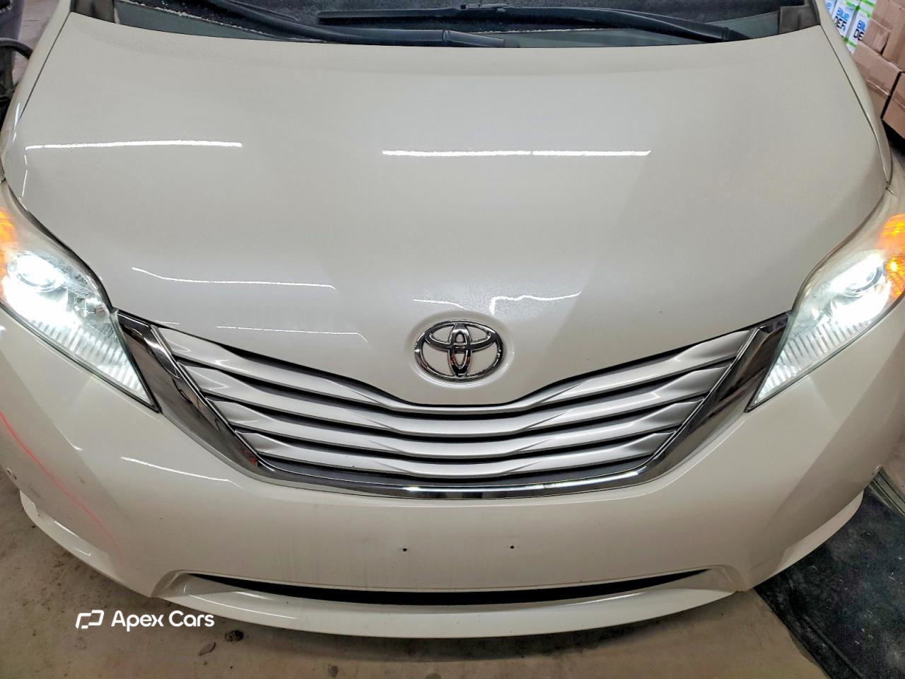 Toyota Sienna 2014
