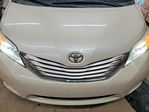 Toyota Sienna 2014