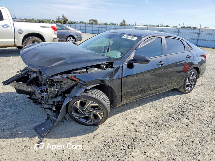 2025 Hyundai Elantra - Image 1 of 5