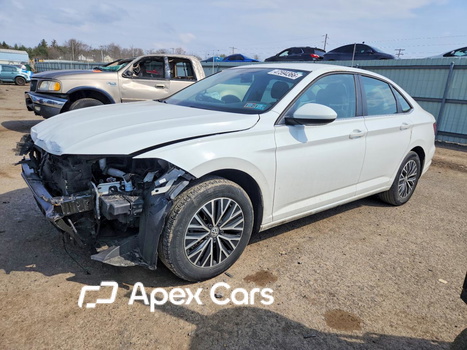 Volkswagen Jetta 2021 - Image 1 of 5