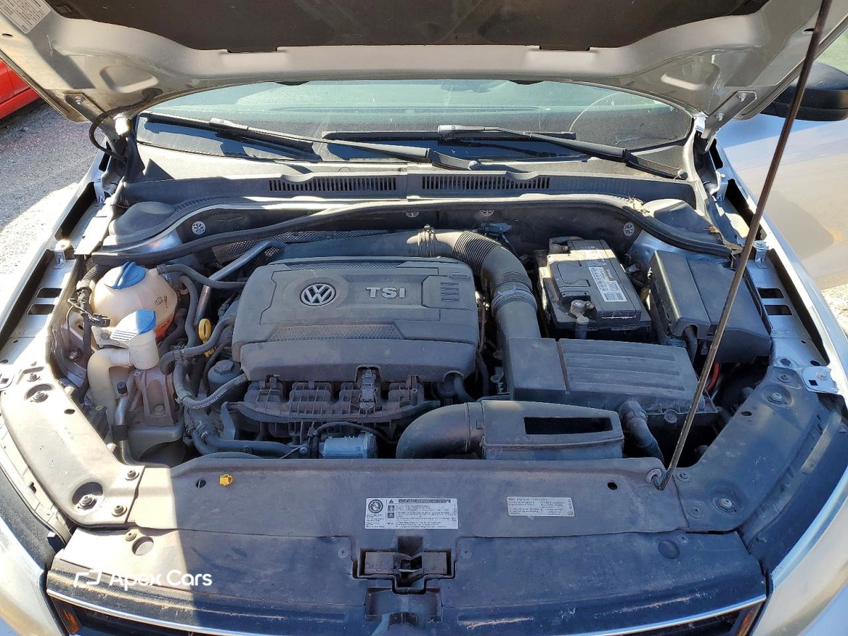 Volkswagen Jetta 2015