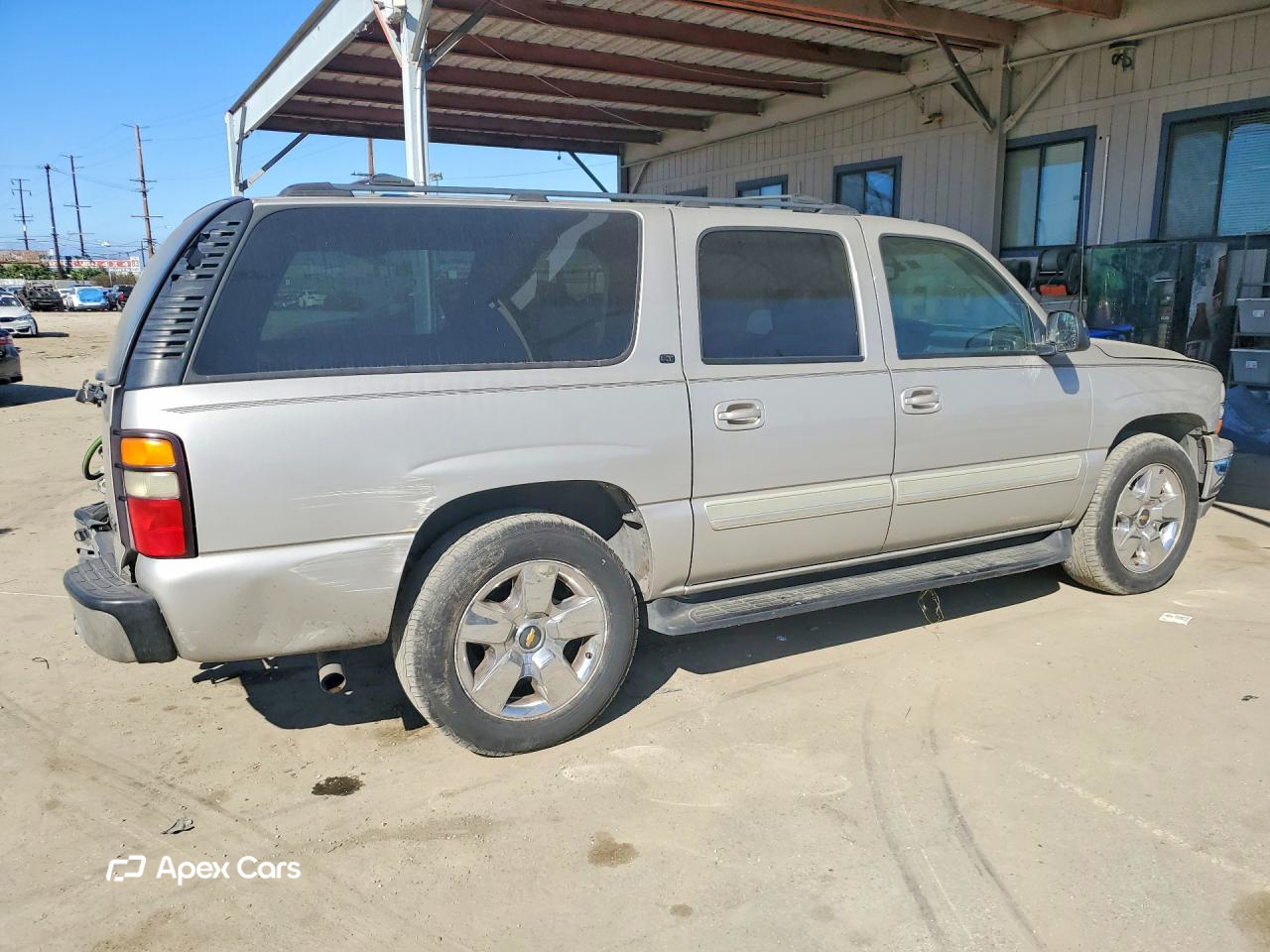 Chevrolet Suburban 2004