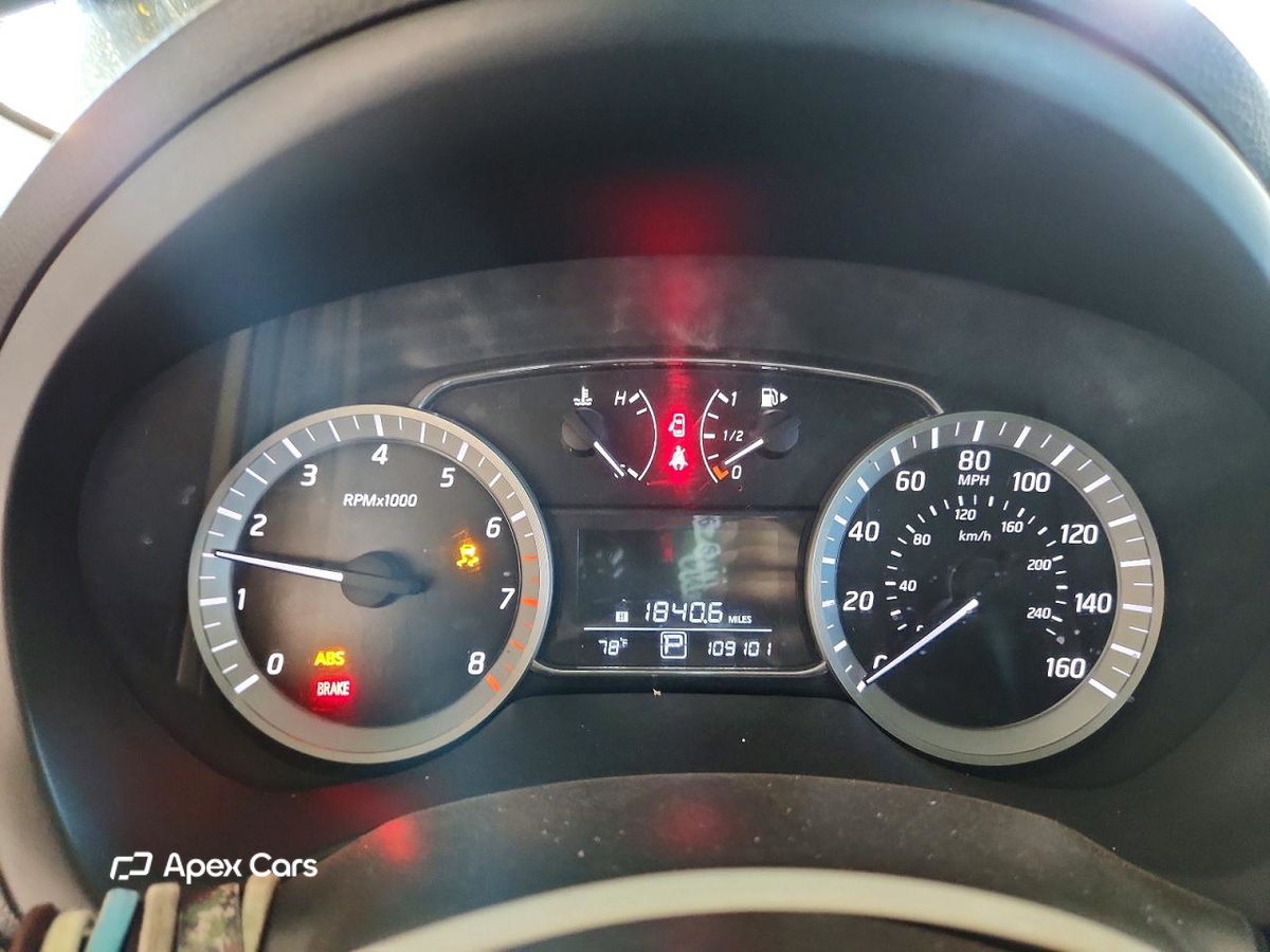 Nissan Sentra 2014