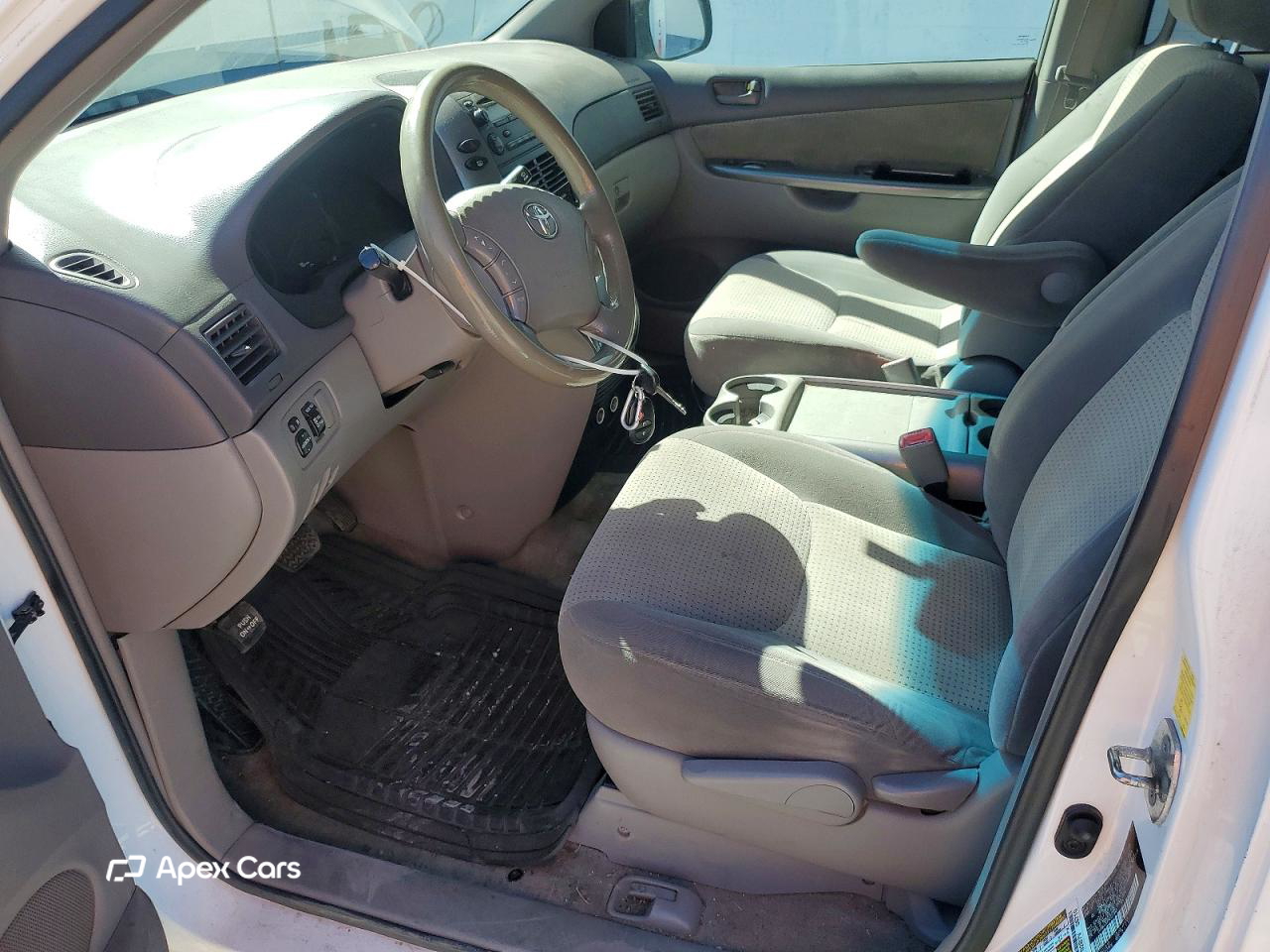 Toyota Sienna 2010