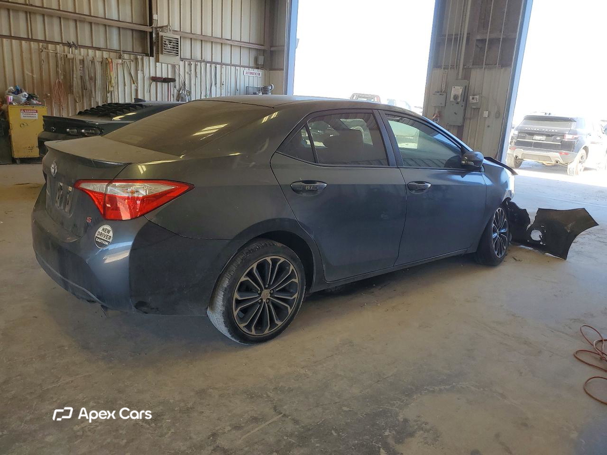 Toyota Corolla 2015