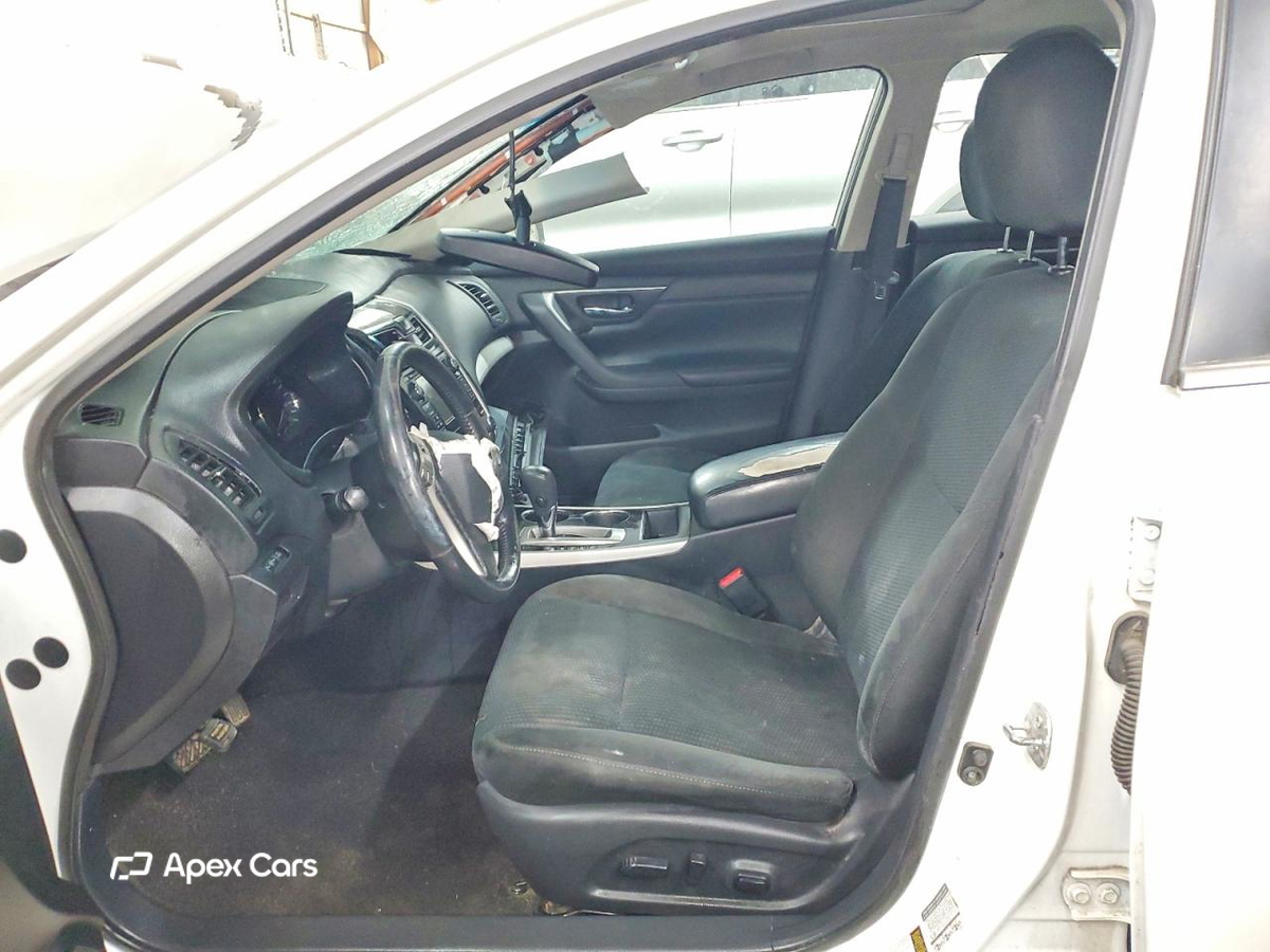 Nissan Altima 2015