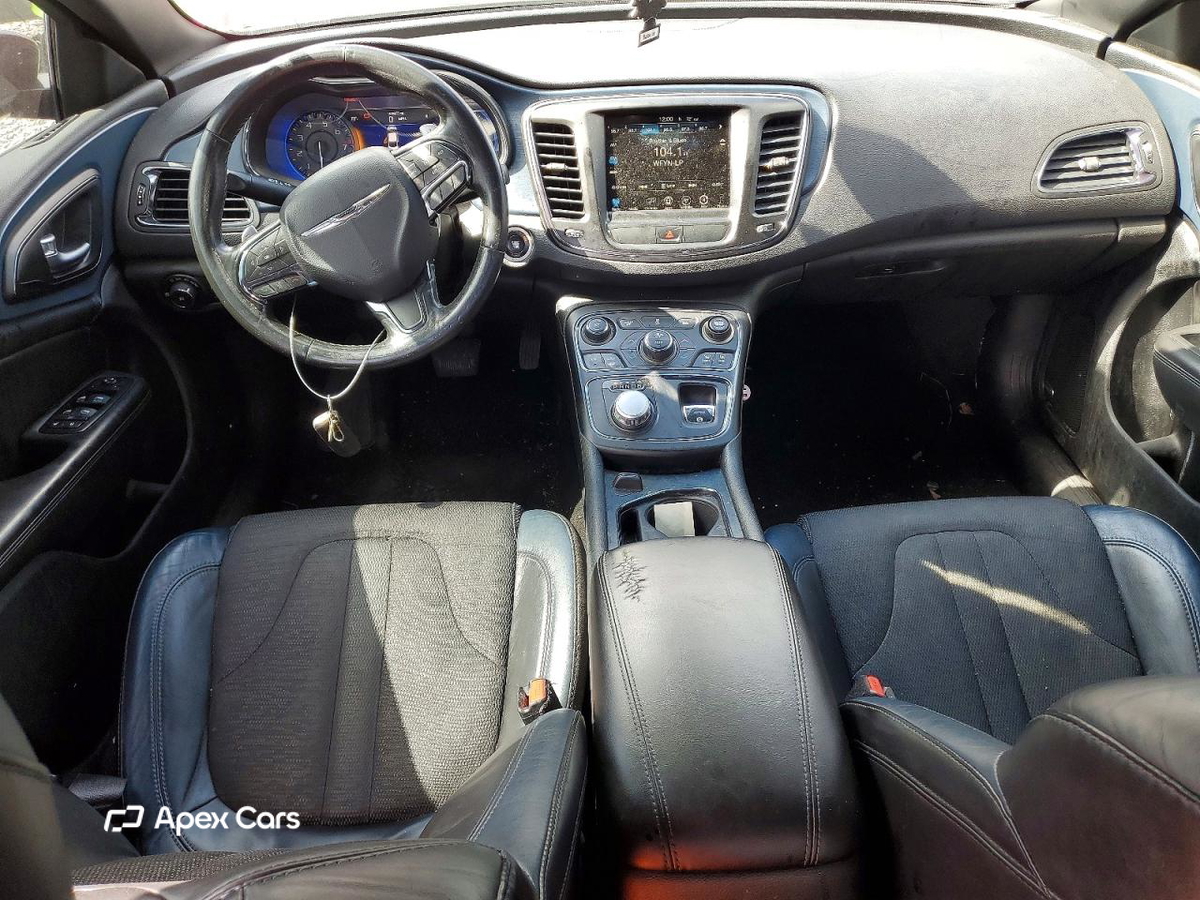 Chrysler 200 2015