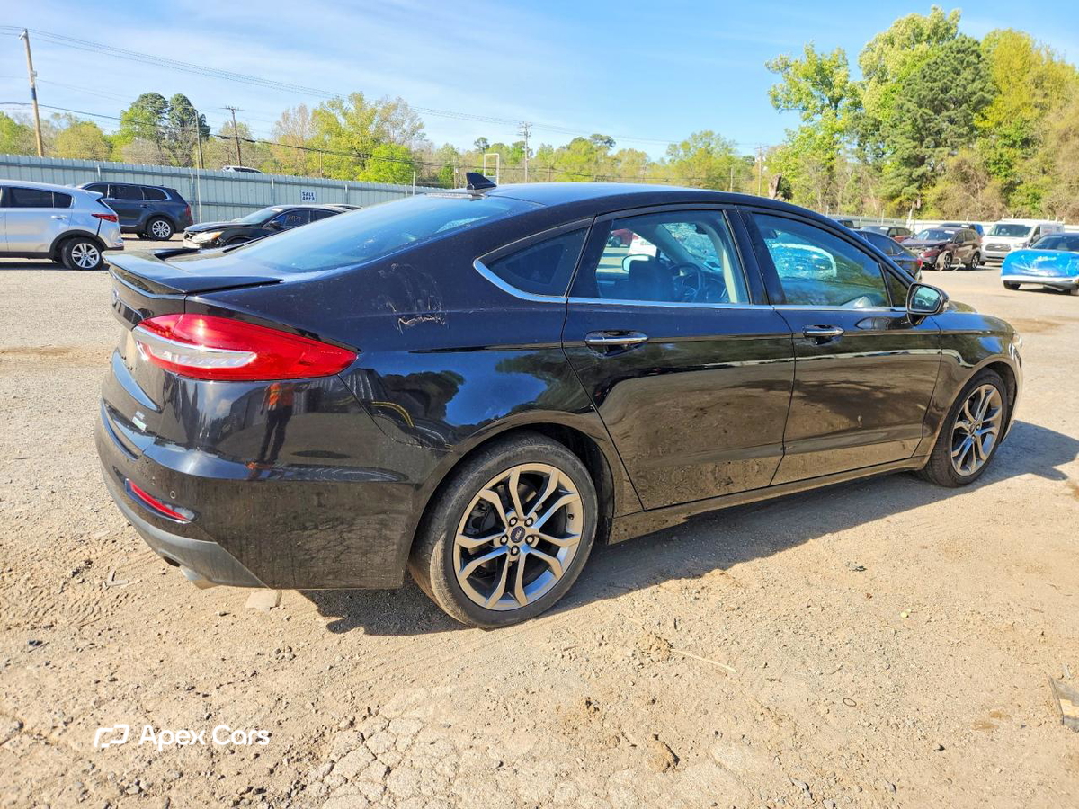 Ford Fusion 2020