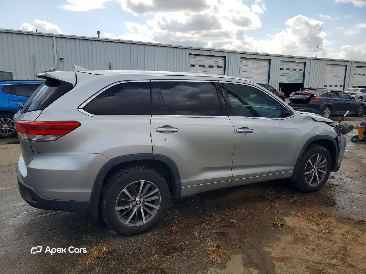 Toyota Highlander 2018