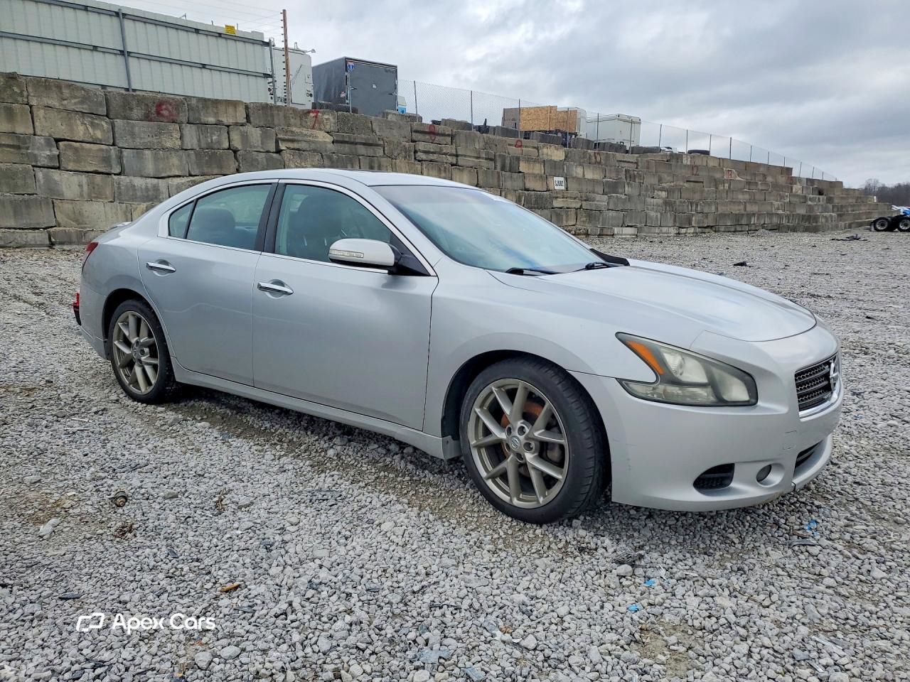 Nissan Maxima 2011