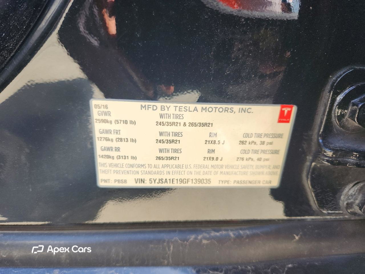 Tesla Model S 2016