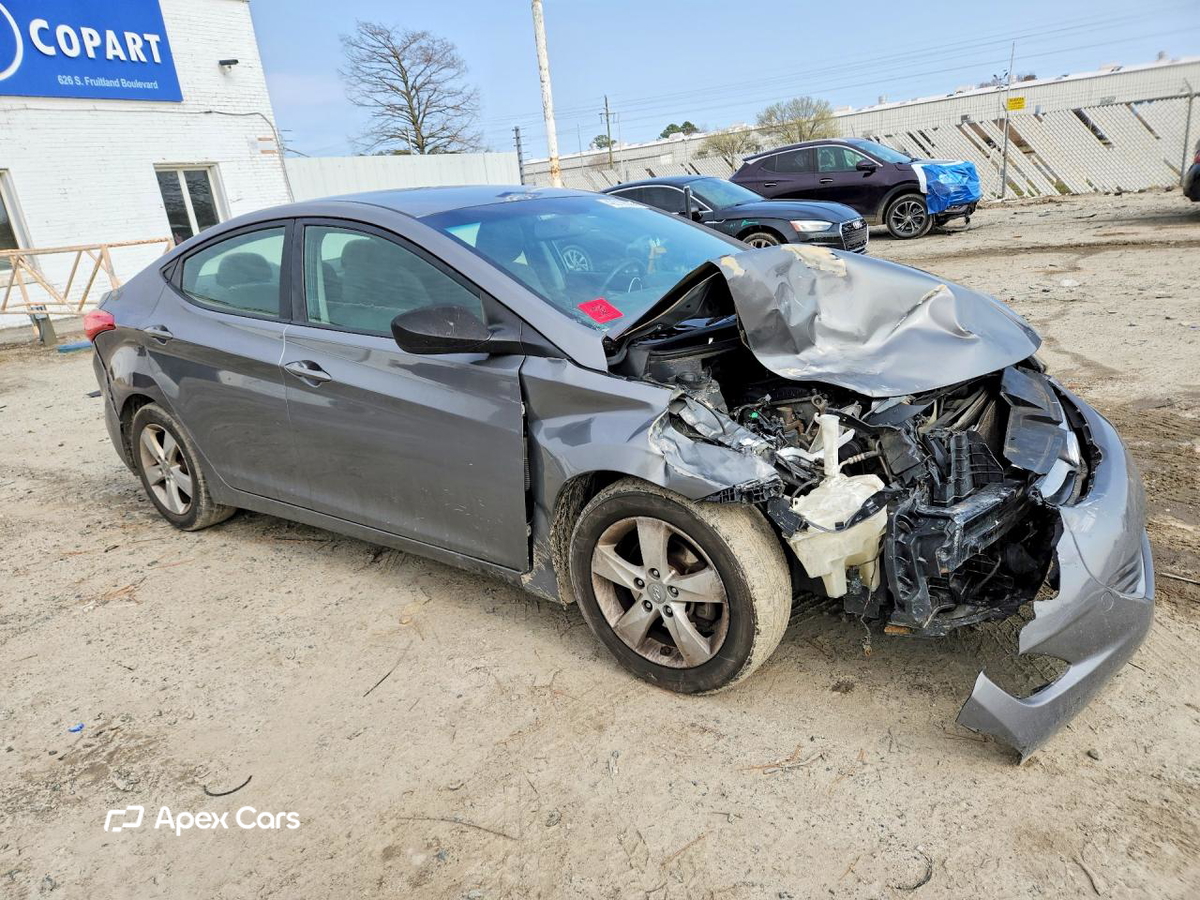 Hyundai Elantra 2013