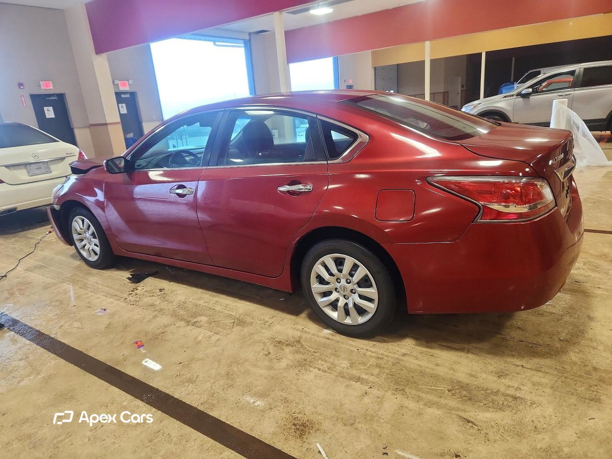 Nissan Altima 2015