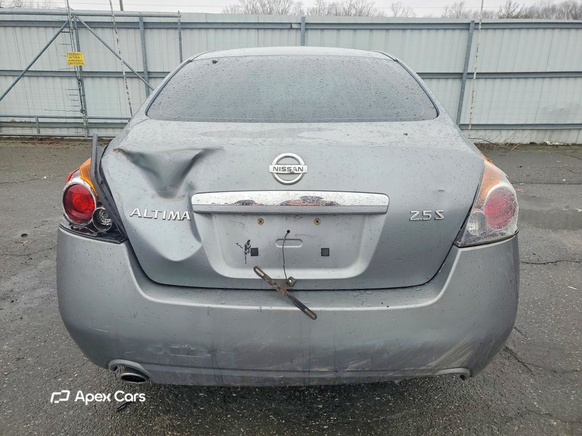 Nissan Altima 2009