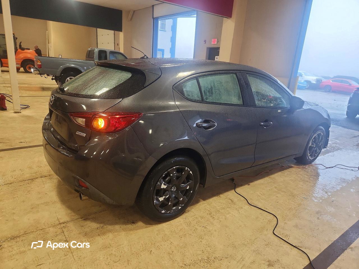 Mazda 3 2015
