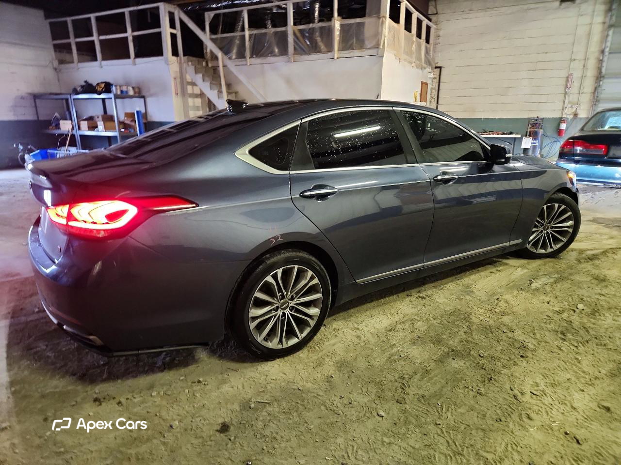 Hyundai Genesis 2015