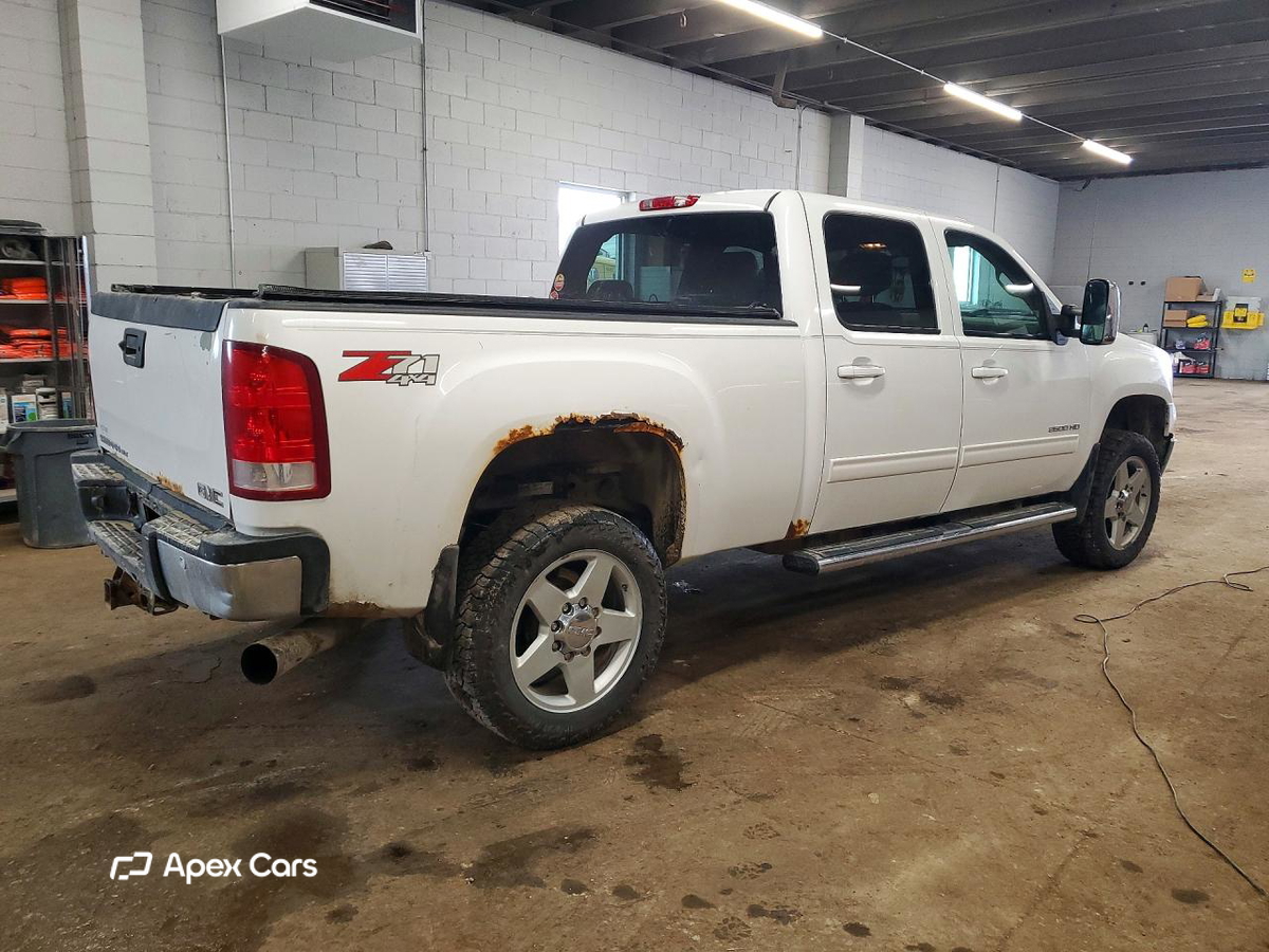GMC Sierra 2011