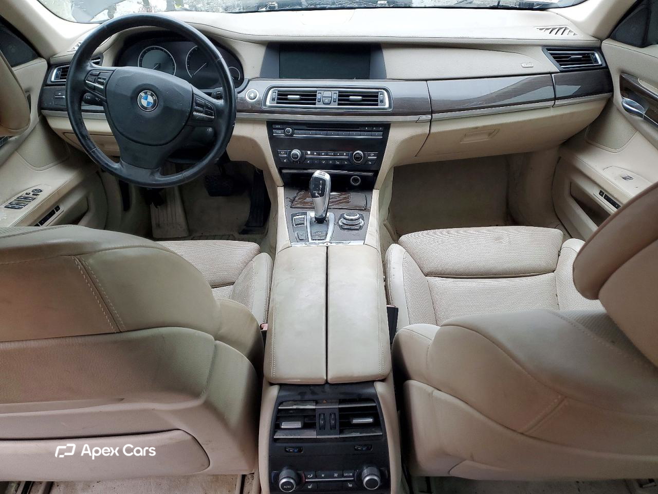 BMW Series 7 2010