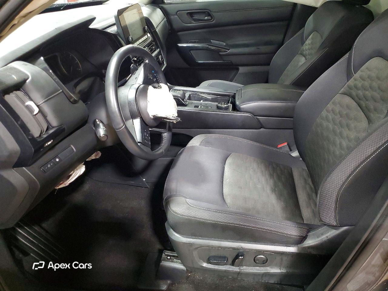 Nissan Pathfinder 2024