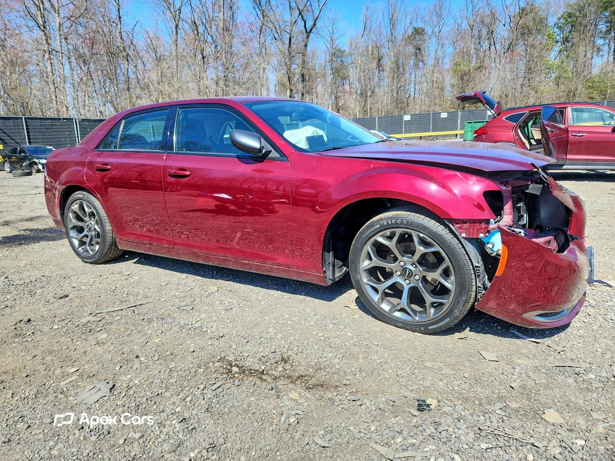 Chrysler 300 2018