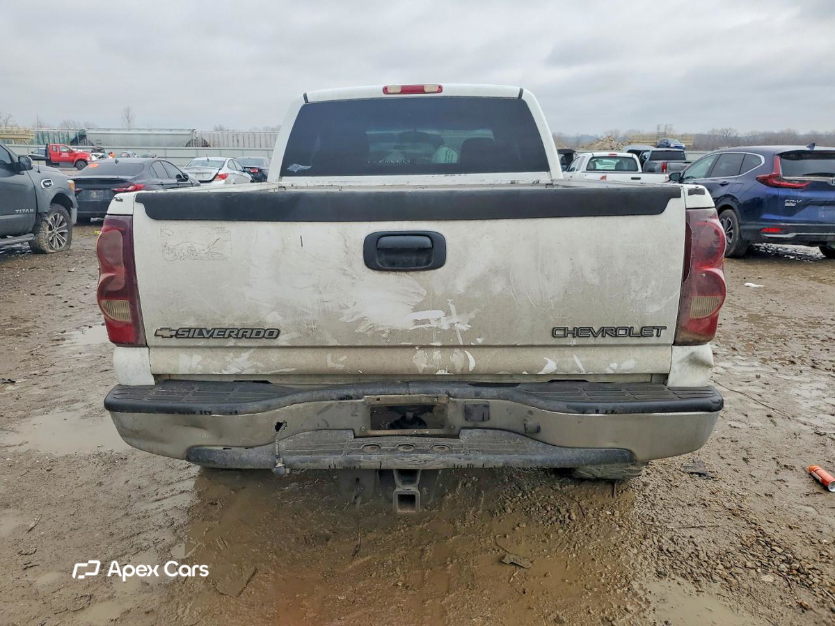 Chevrolet Silverado 2003