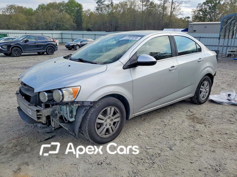 Chevrolet Sonic 2014 - Image 1 of 5