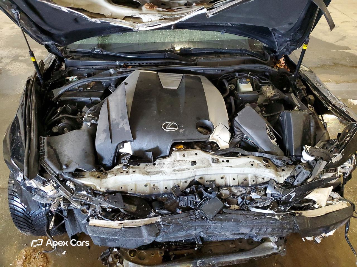 Lexus IS 2016