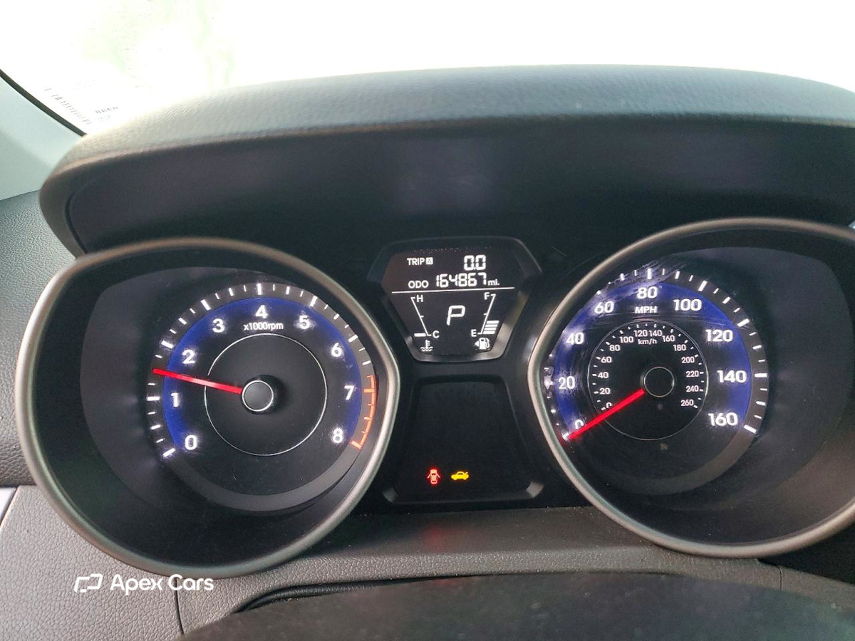 Hyundai Elantra 2013