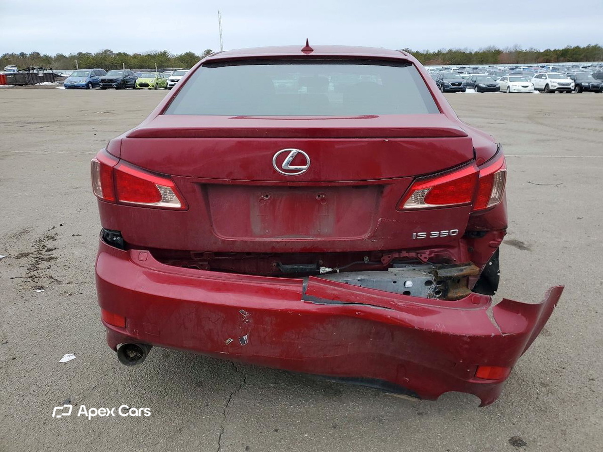 Lexus IS 2011