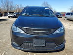 Chrysler Pacifica 2018