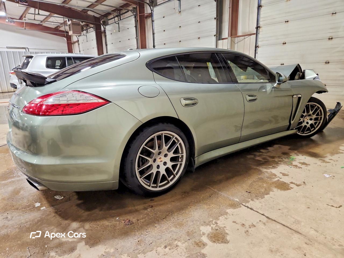 Porsche Panamera 2012