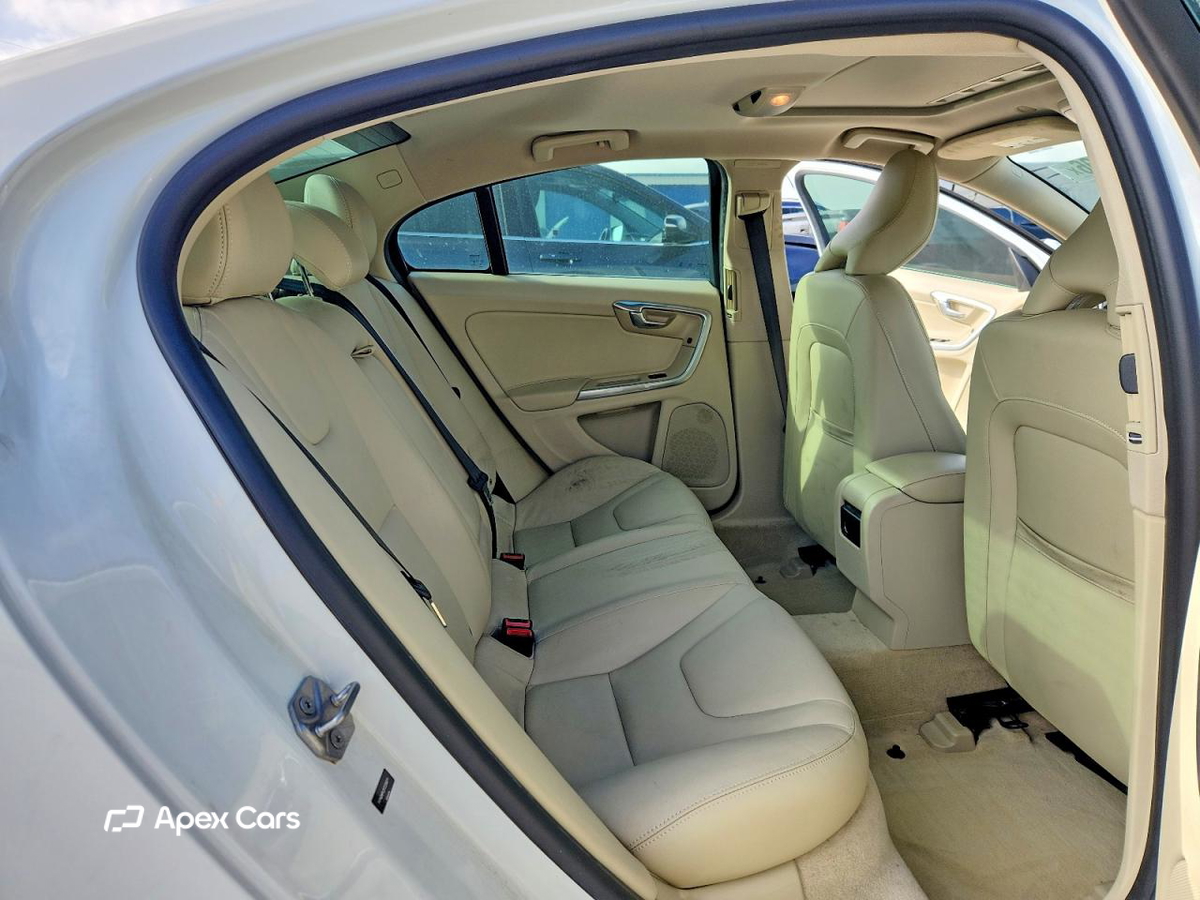 Volvo S60 2015