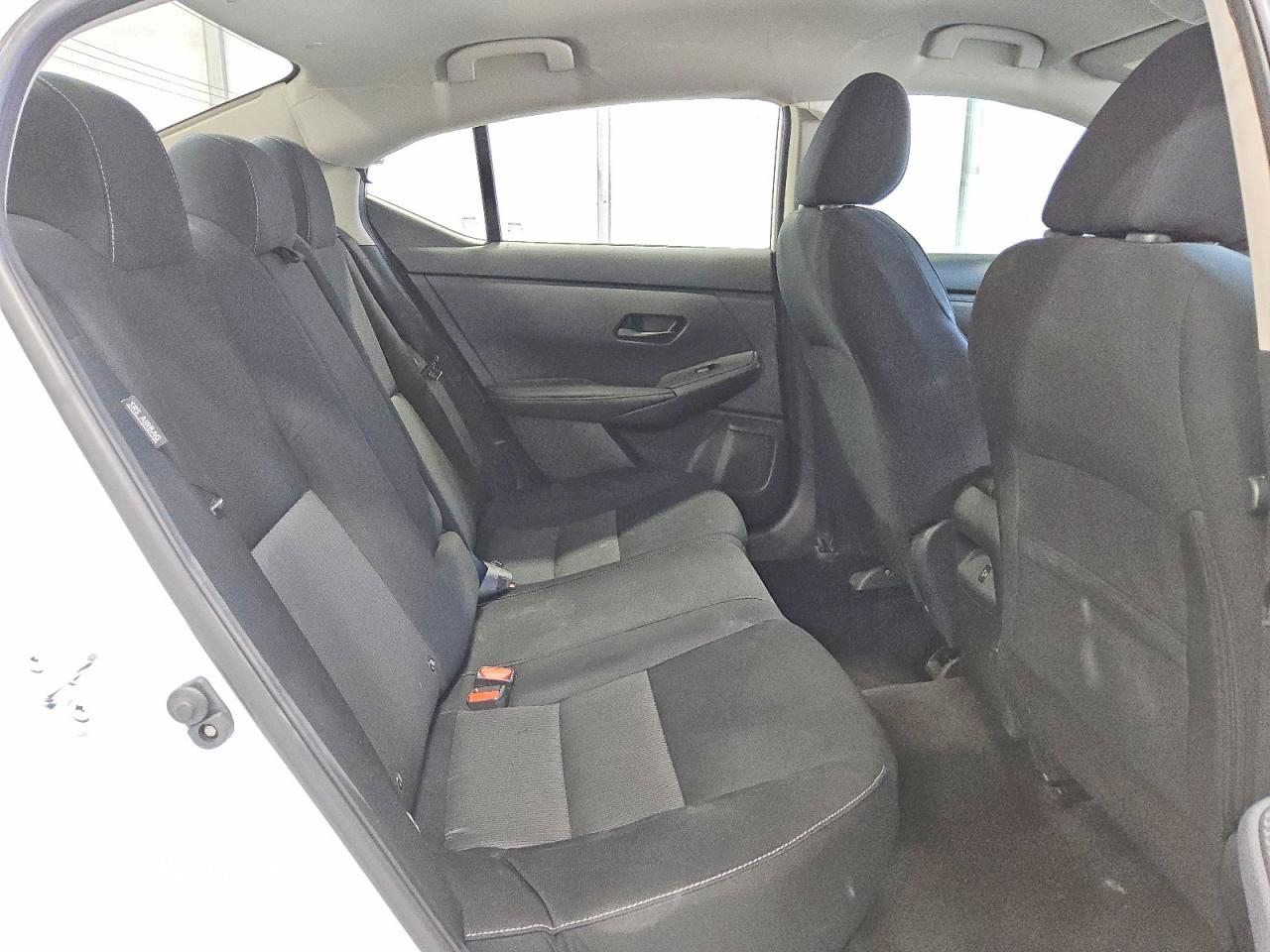 Nissan Sentra 2024