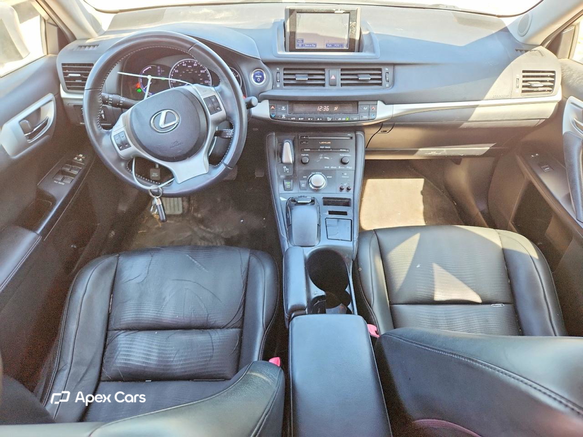 Lexus CT 2013