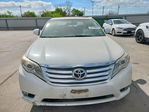 Toyota Avalon 2011