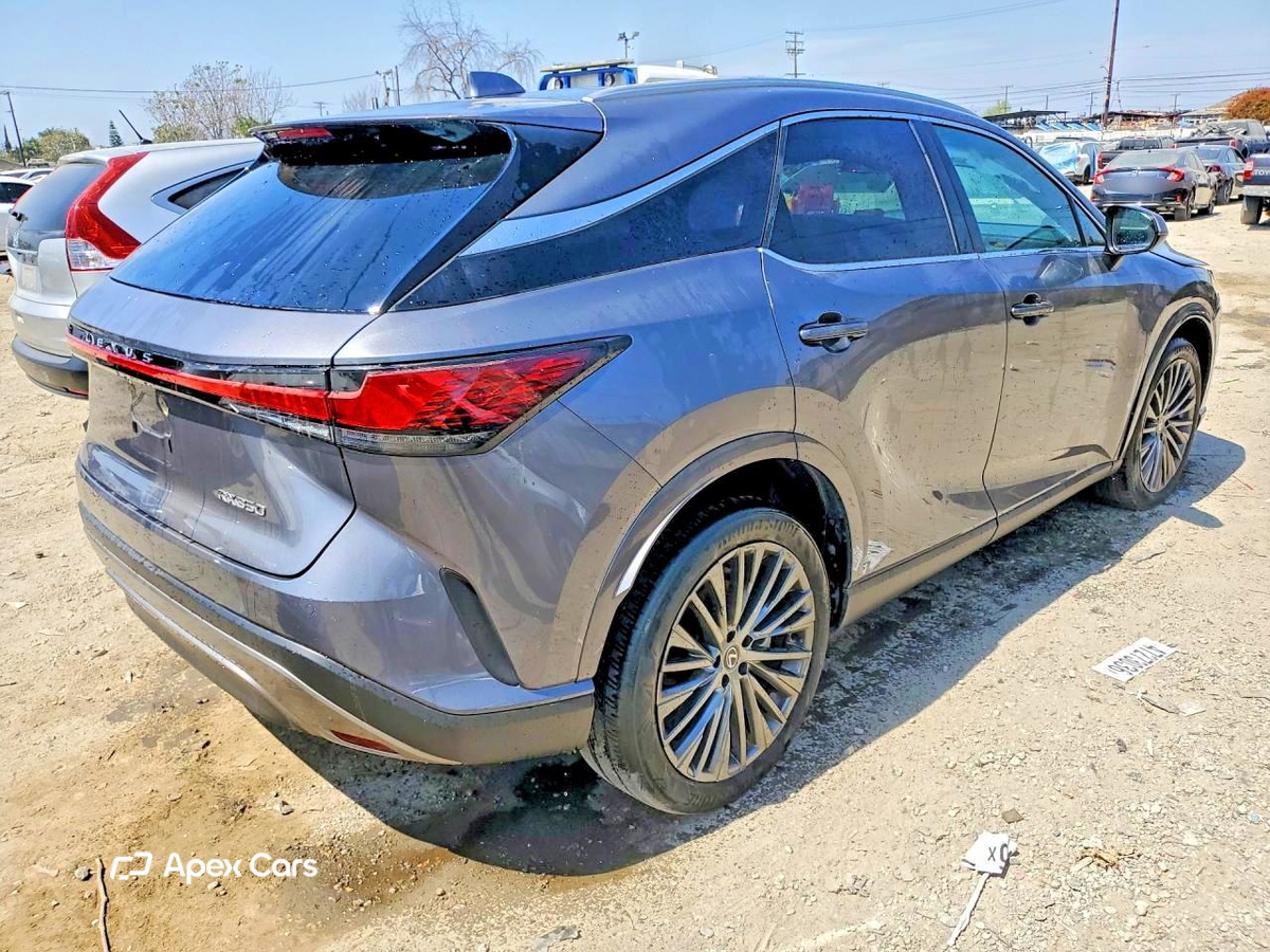 Lexus RX 2023