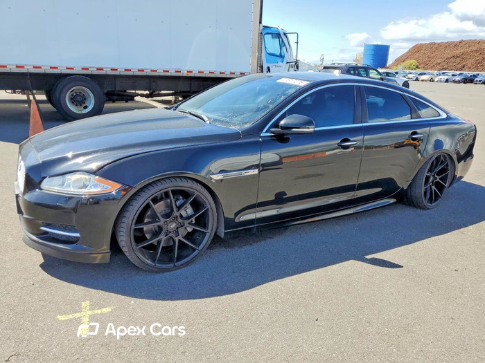 2015 Jaguar XJ - Image 1 of 5