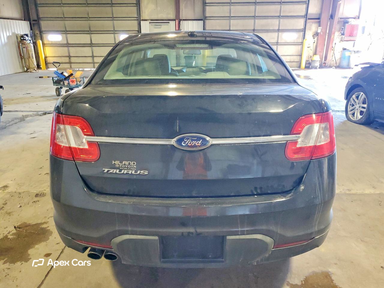Ford Taurus 2010